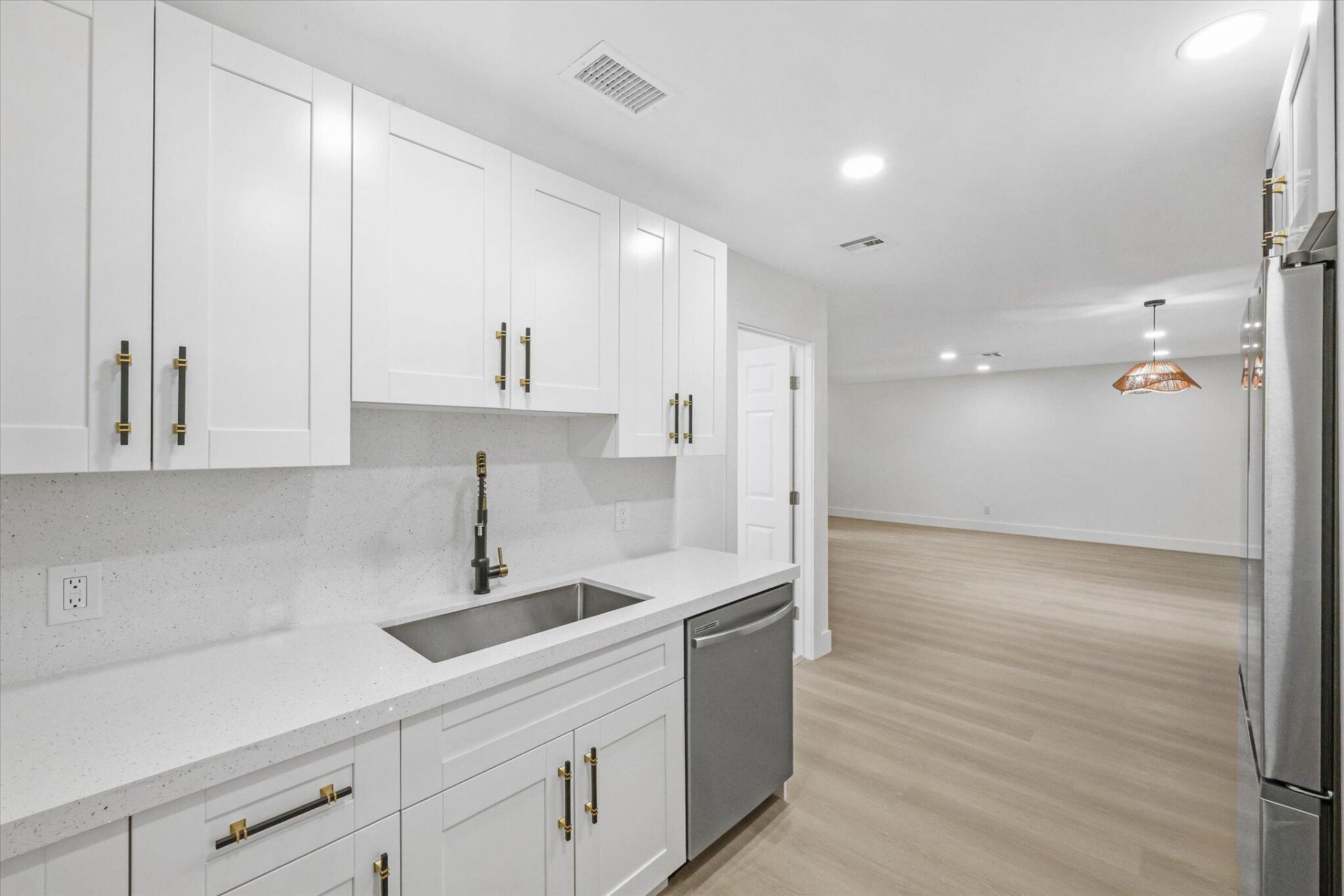 1803 Service Road, North Palm Beach, FL 33408 Photo