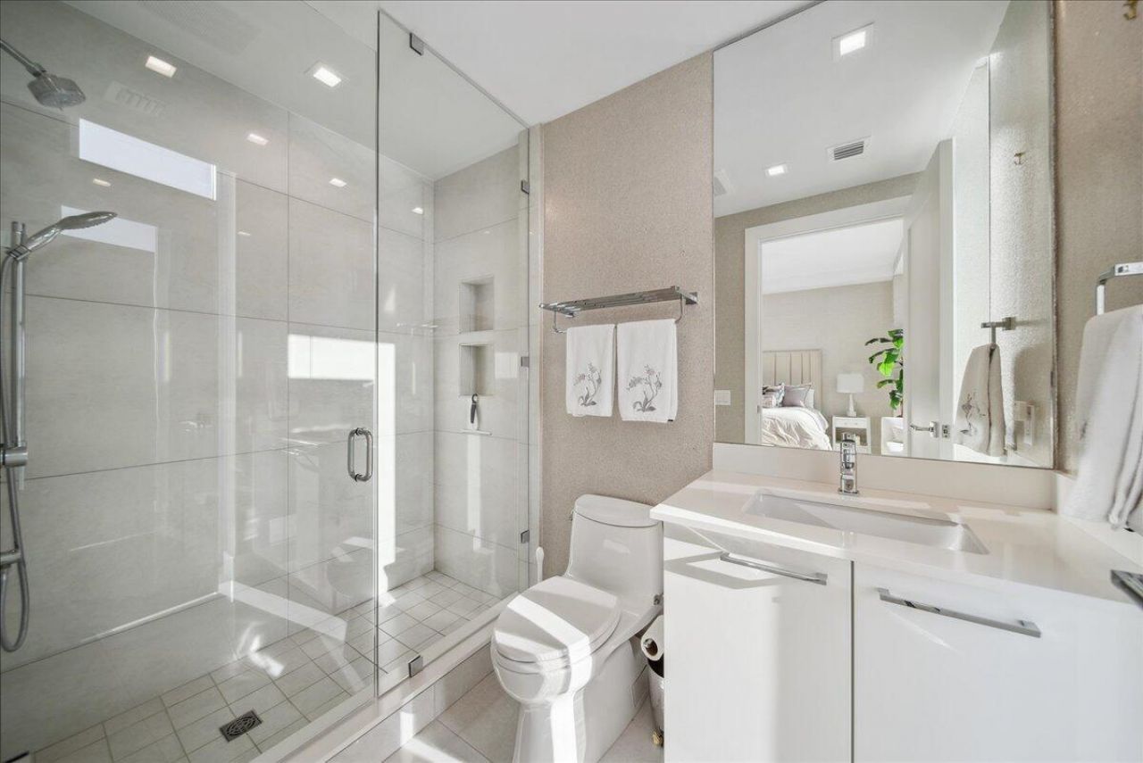 5000 N Ocean Drive, Unit 603, Singer Island, FL 33404 Photo