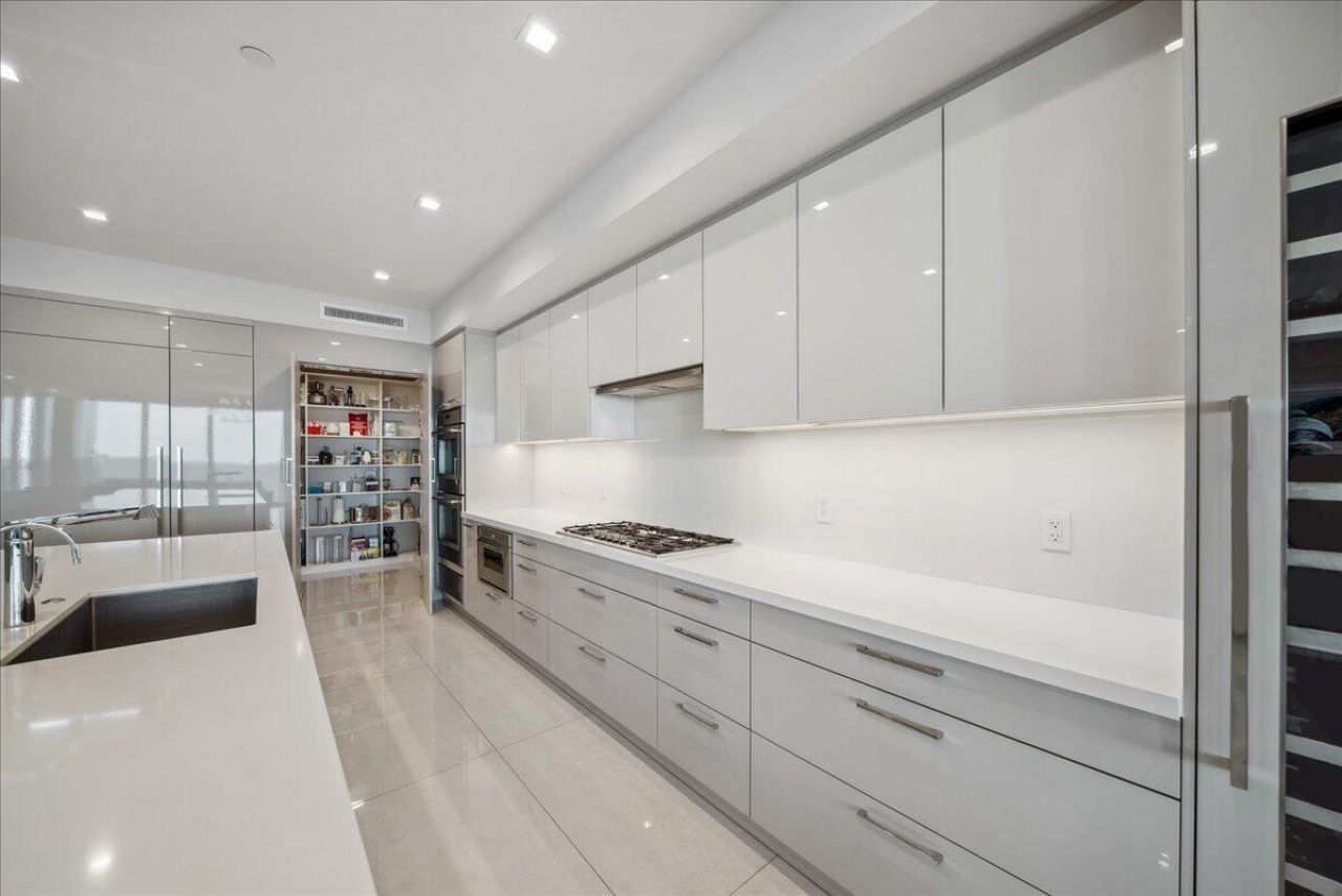 5000 N Ocean Drive, Unit 603, Singer Island, FL 33404 Photo