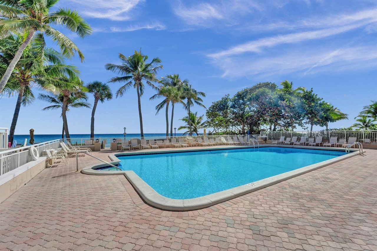 1051 Hillsboro Mile, Unit 809E, Hillsboro Beach, FL 33062 Photo