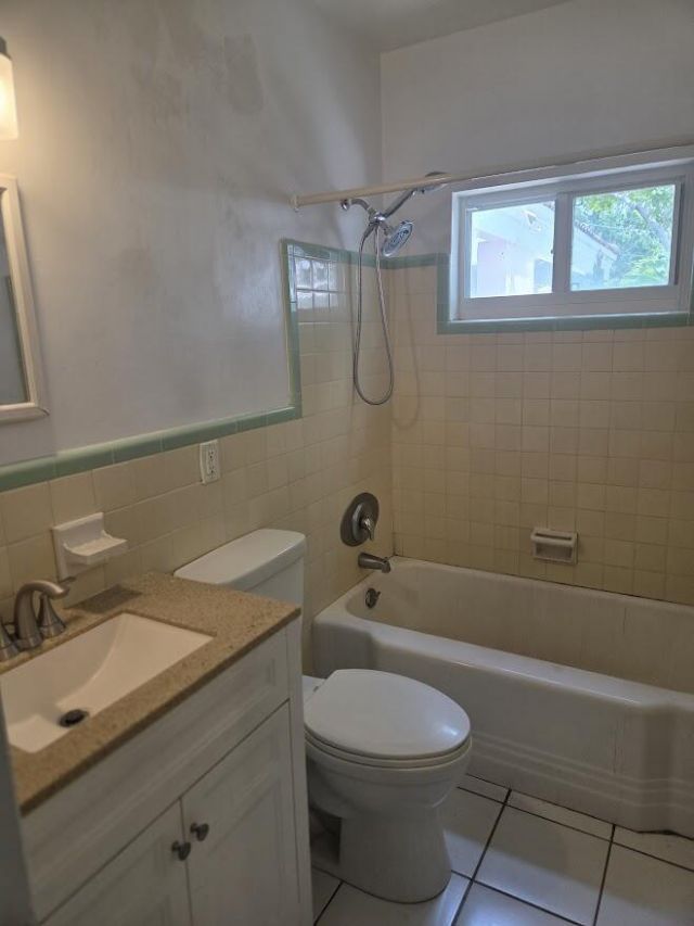 1152 Bayview Drive, Unit 1152, Fort Lauderdale, FL 33304 Photo