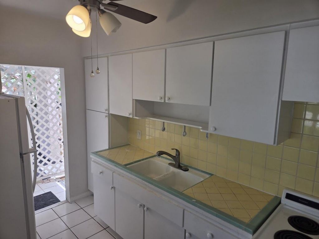 1152 Bayview Drive, Unit 1152, Fort Lauderdale, FL 33304 Photo