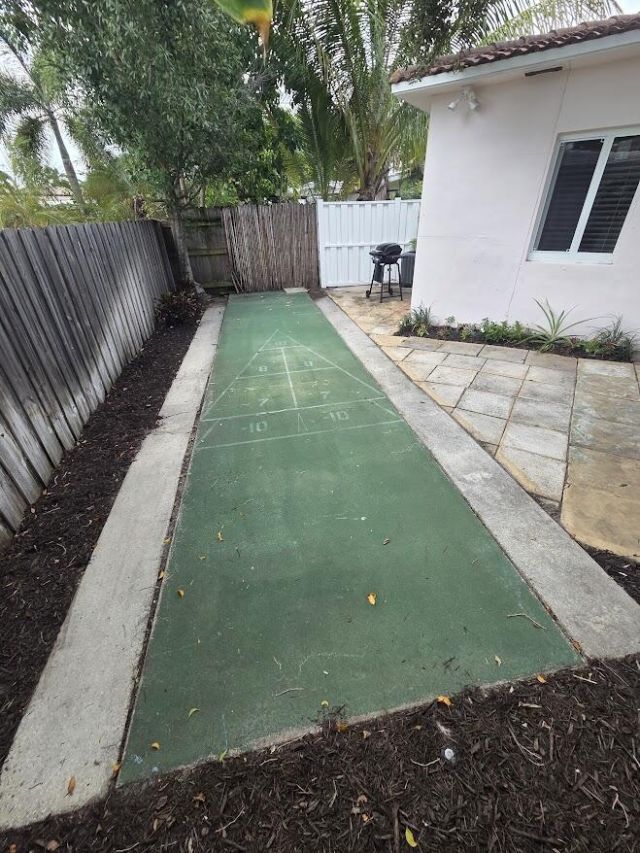 1152 Bayview Drive, Unit 1152, Fort Lauderdale, FL 33304 Photo