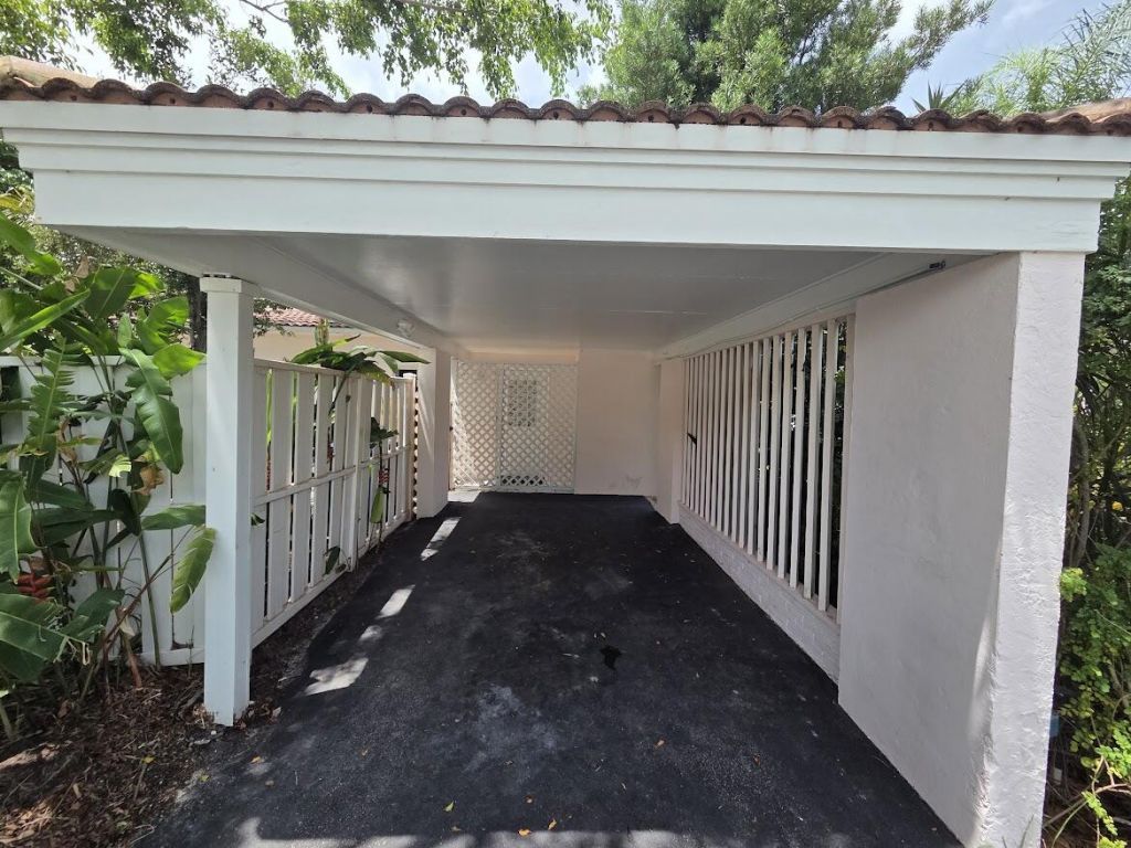 1152 Bayview Drive, Unit 1152, Fort Lauderdale, FL 33304 Photo