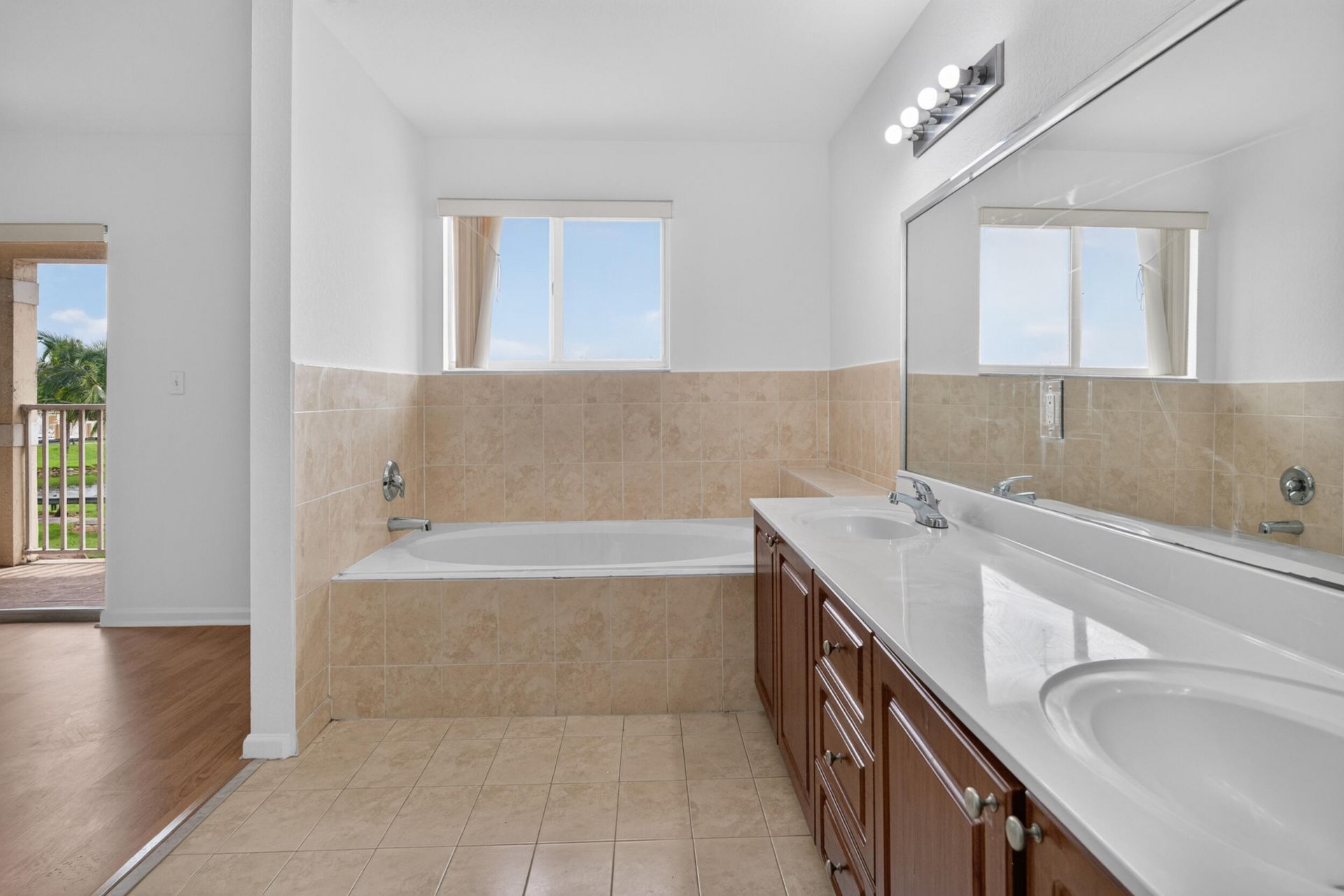 5732 SW 162nd Pass, Unit 5732, Miami, FL 33193 Photo