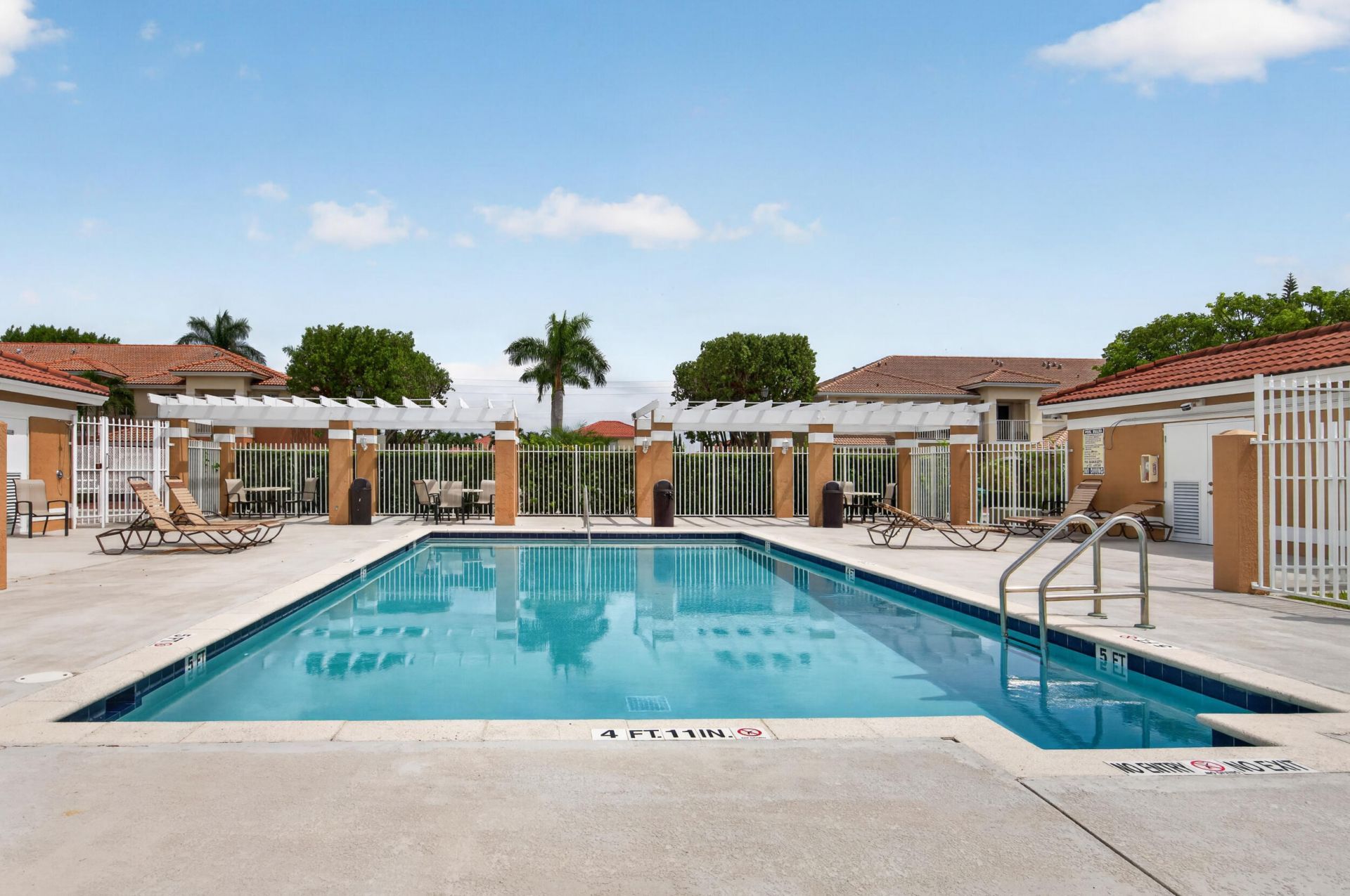 5732 SW 162nd Pass, Unit 5732, Miami, FL 33193 Photo