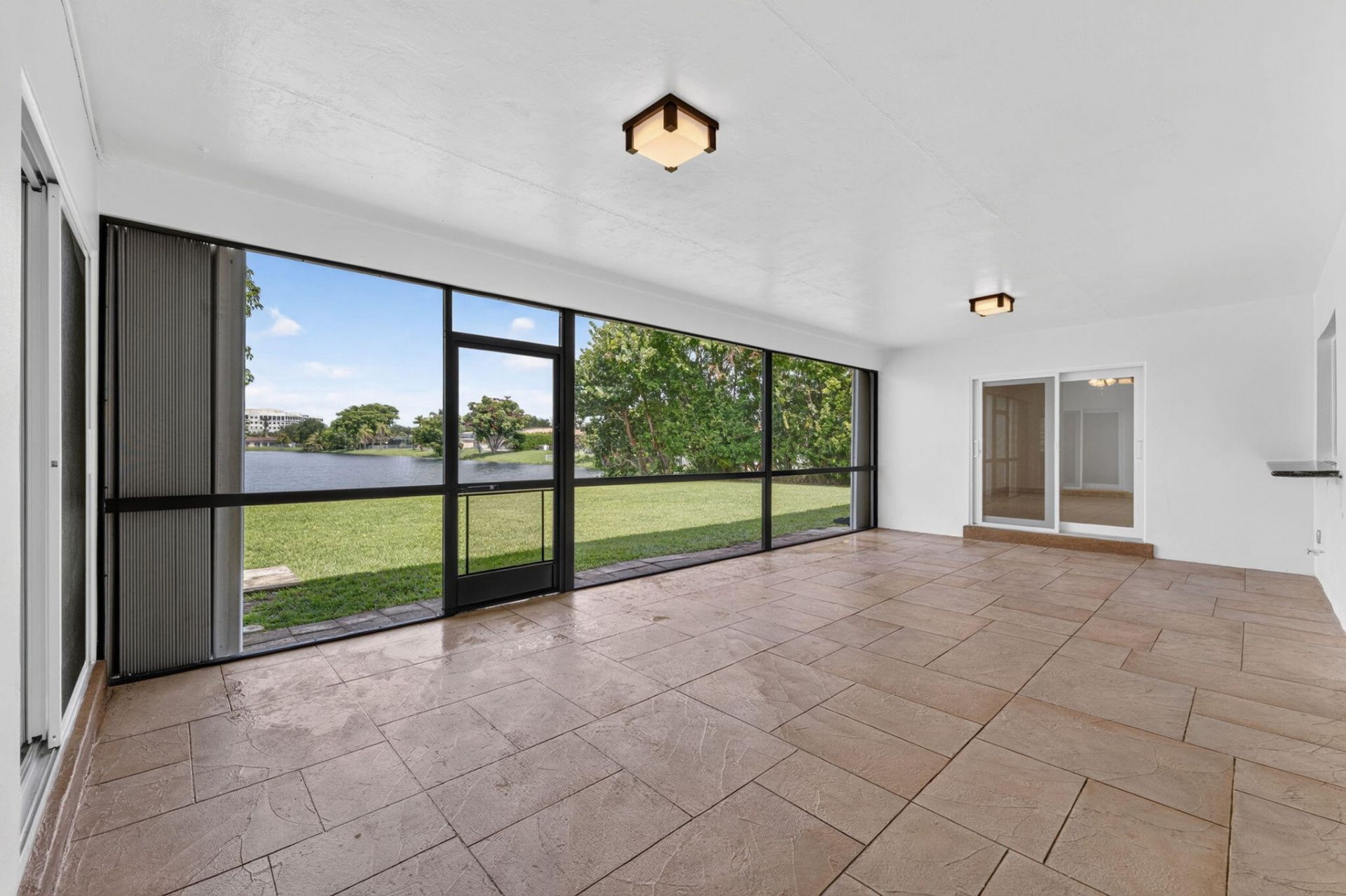905 NW 133rd Avenue, Sunrise, FL 33325 Photo