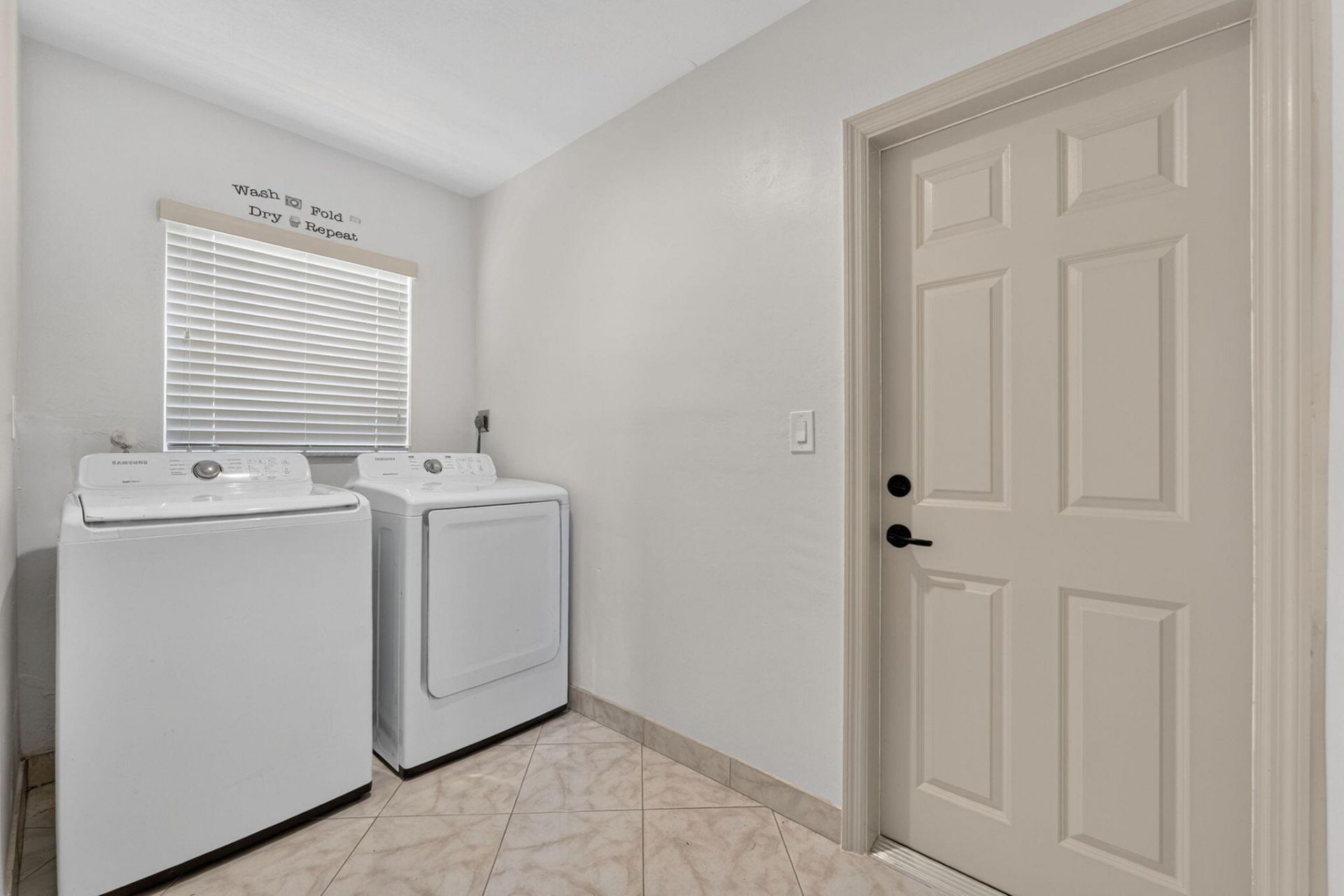 905 NW 133rd Avenue, Sunrise, FL 33325 Photo