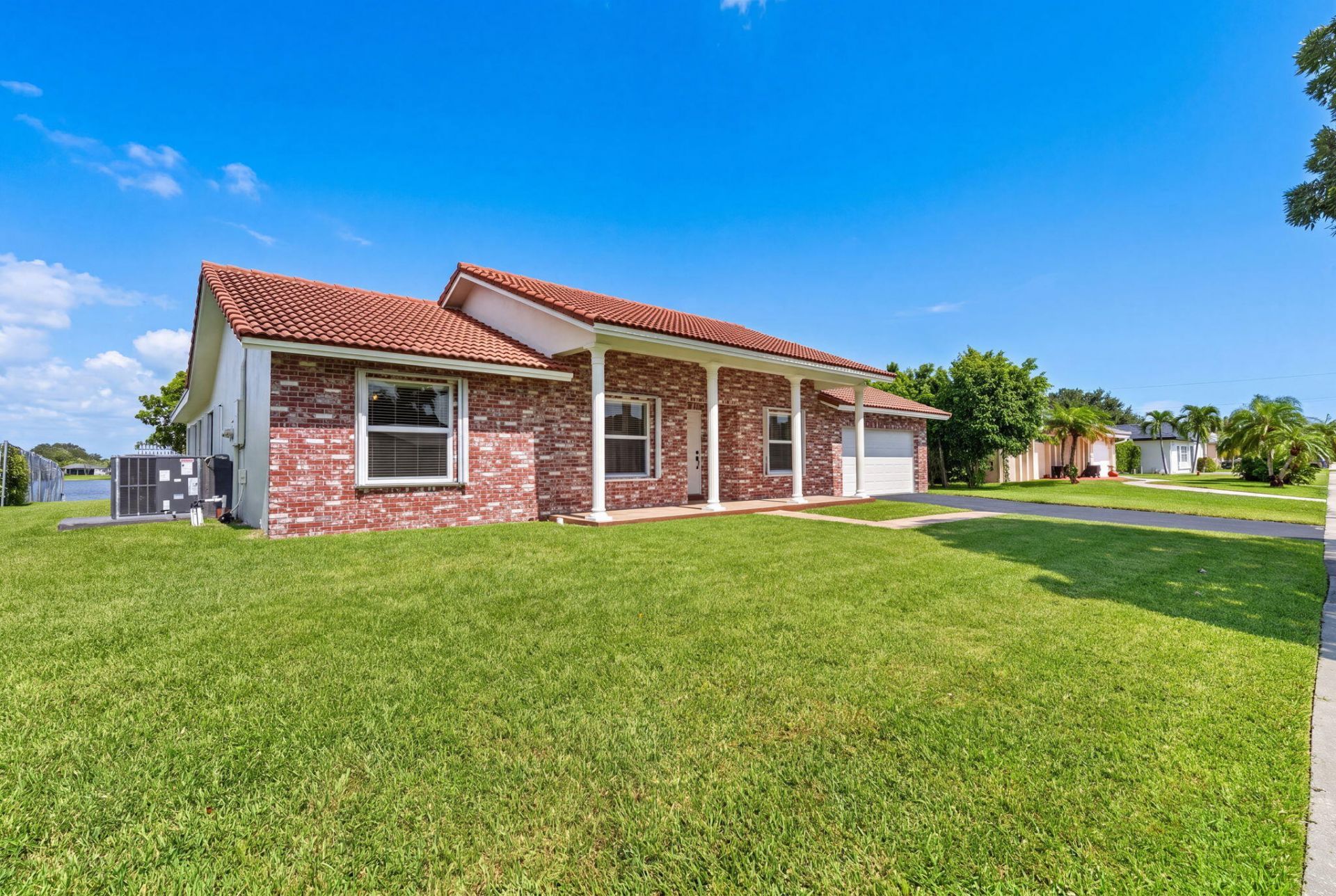 905 NW 133rd Avenue, Sunrise, FL 33325 Photo