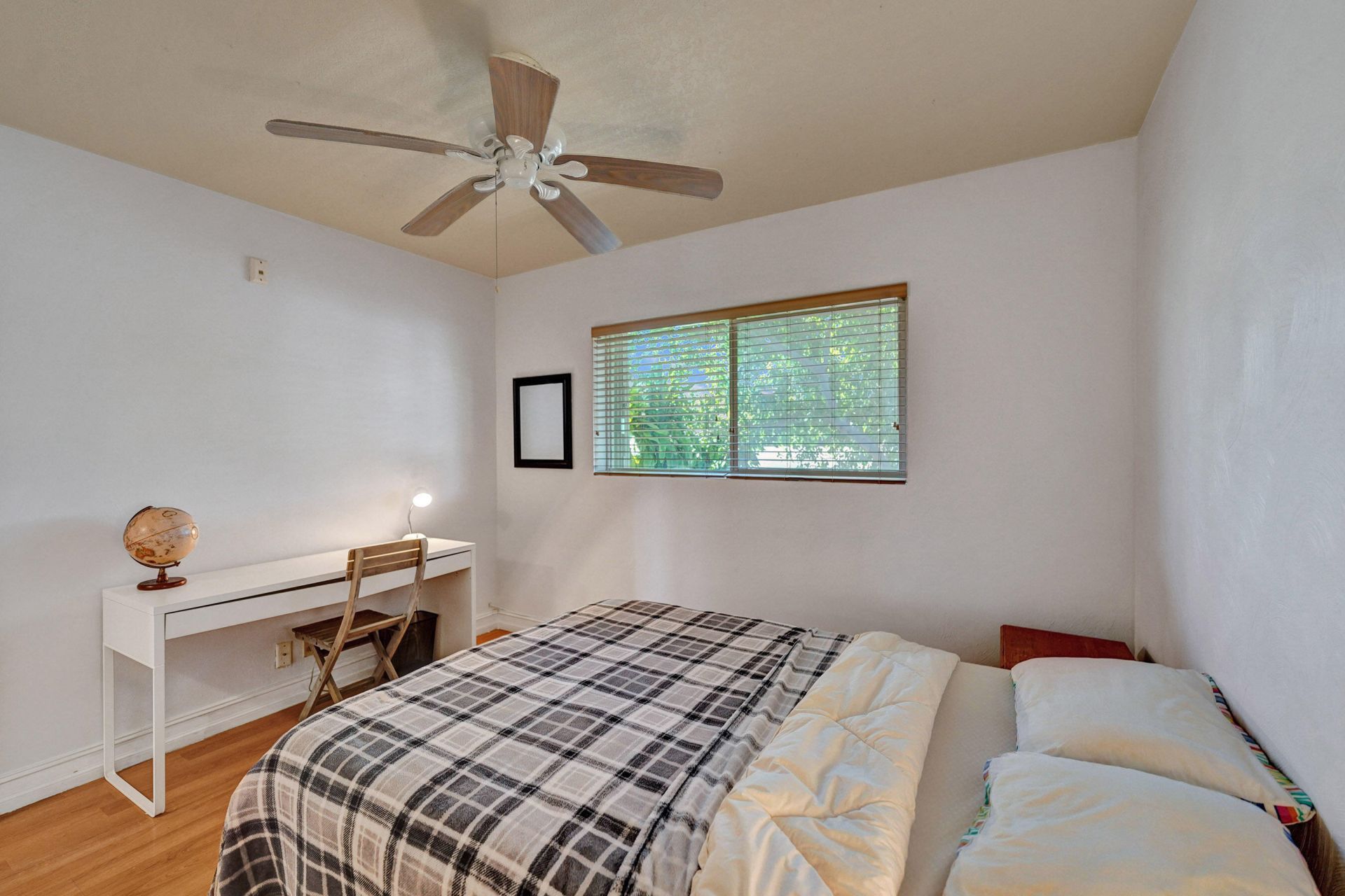 1423 Holly Heights Drive, Unit 12, Fort Lauderdale, FL 33304 Photo