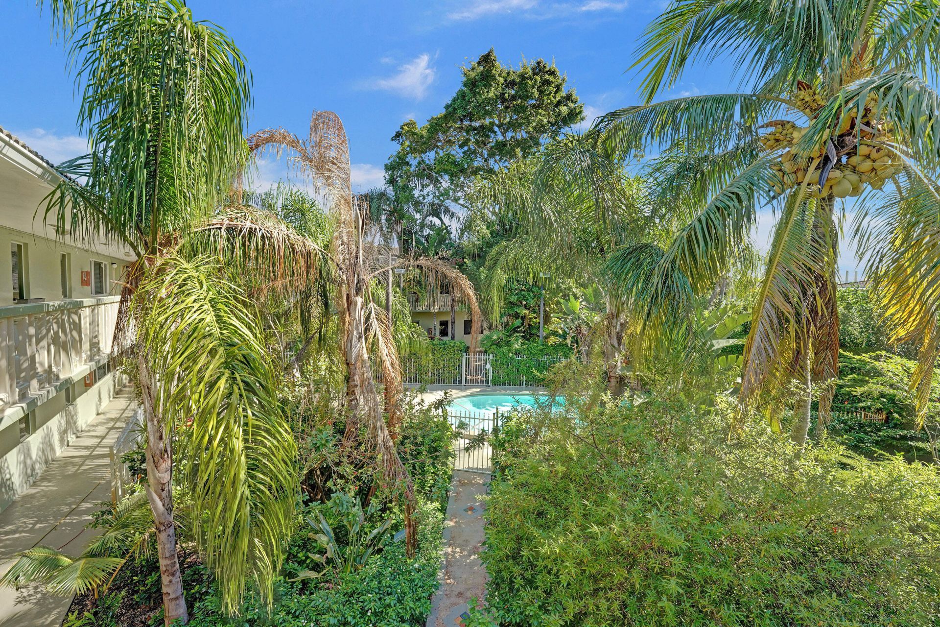1423 Holly Heights Drive, Unit 12, Fort Lauderdale, FL 33304 Photo