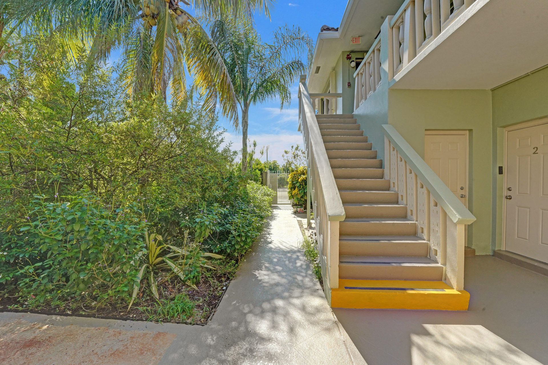 1423 Holly Heights Drive, Unit 12, Fort Lauderdale, FL 33304 Photo