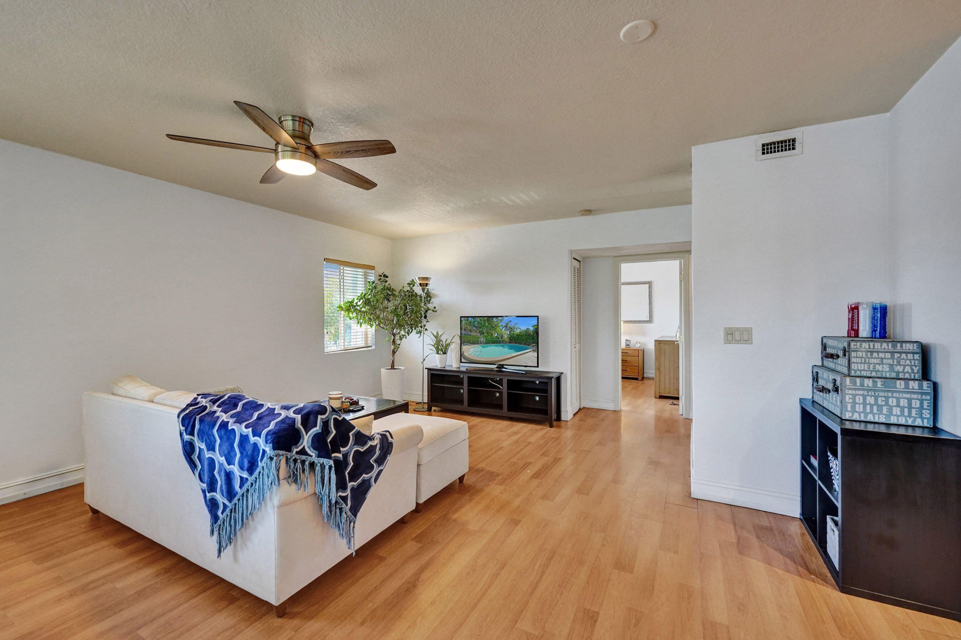 1423 Holly Heights Drive, Unit 12, Fort Lauderdale, FL 33304 Photo