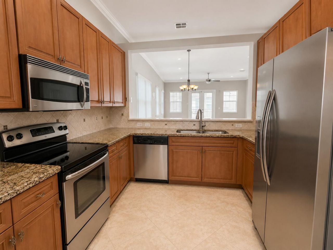 2224 NE 2nd Street, Pompano Beach, FL 33062 Photo