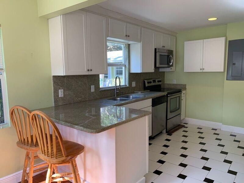 215 S Ocean Breeze, Lake Worth Beach, FL 33460 Photo