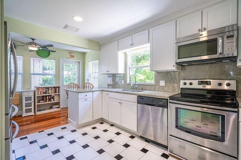 215 S Ocean Breeze, Lake Worth Beach, FL 33460 Photo