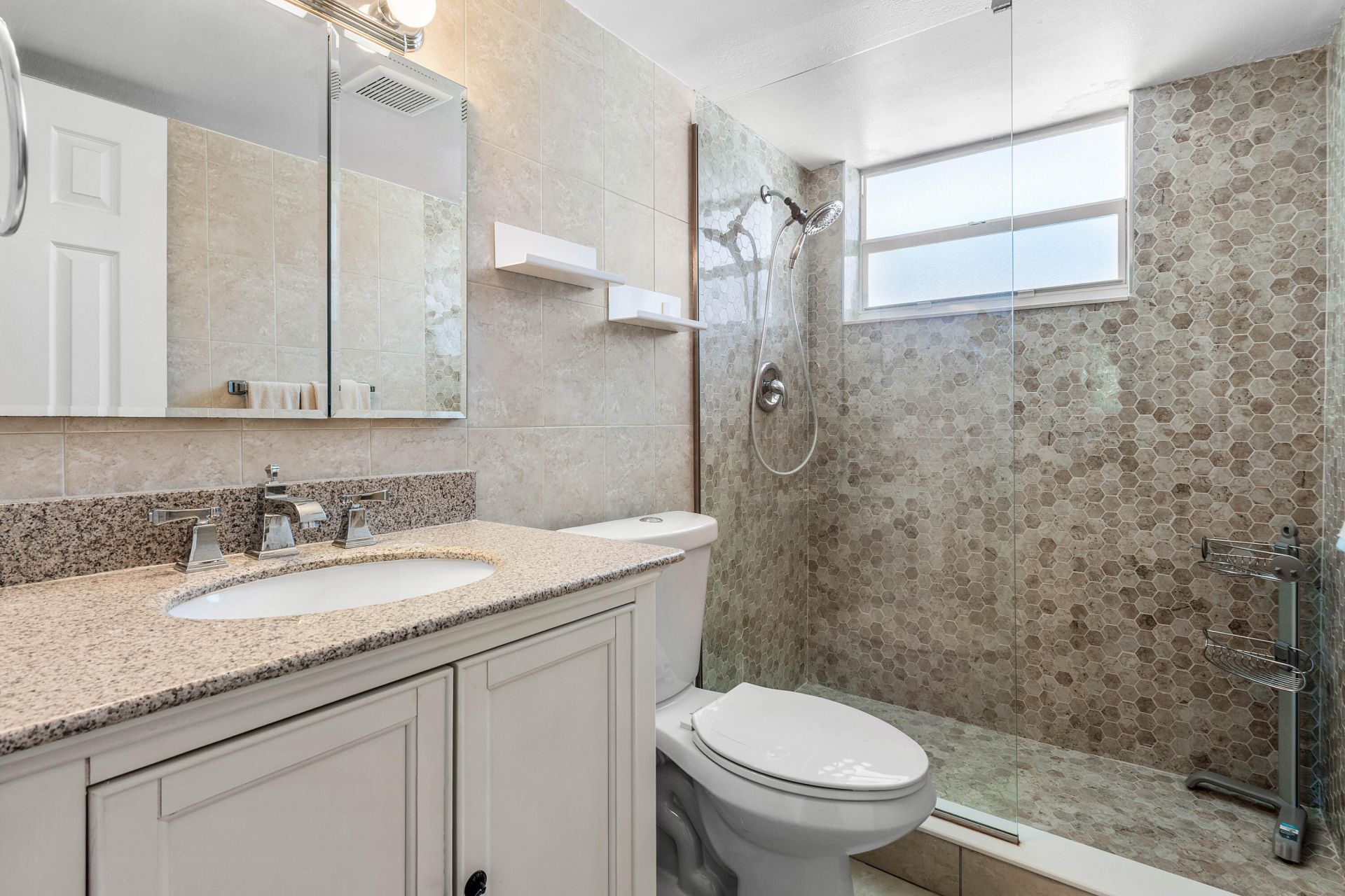 721 Lori Drive, Unit 208, Palm Springs, FL 33461 Photo