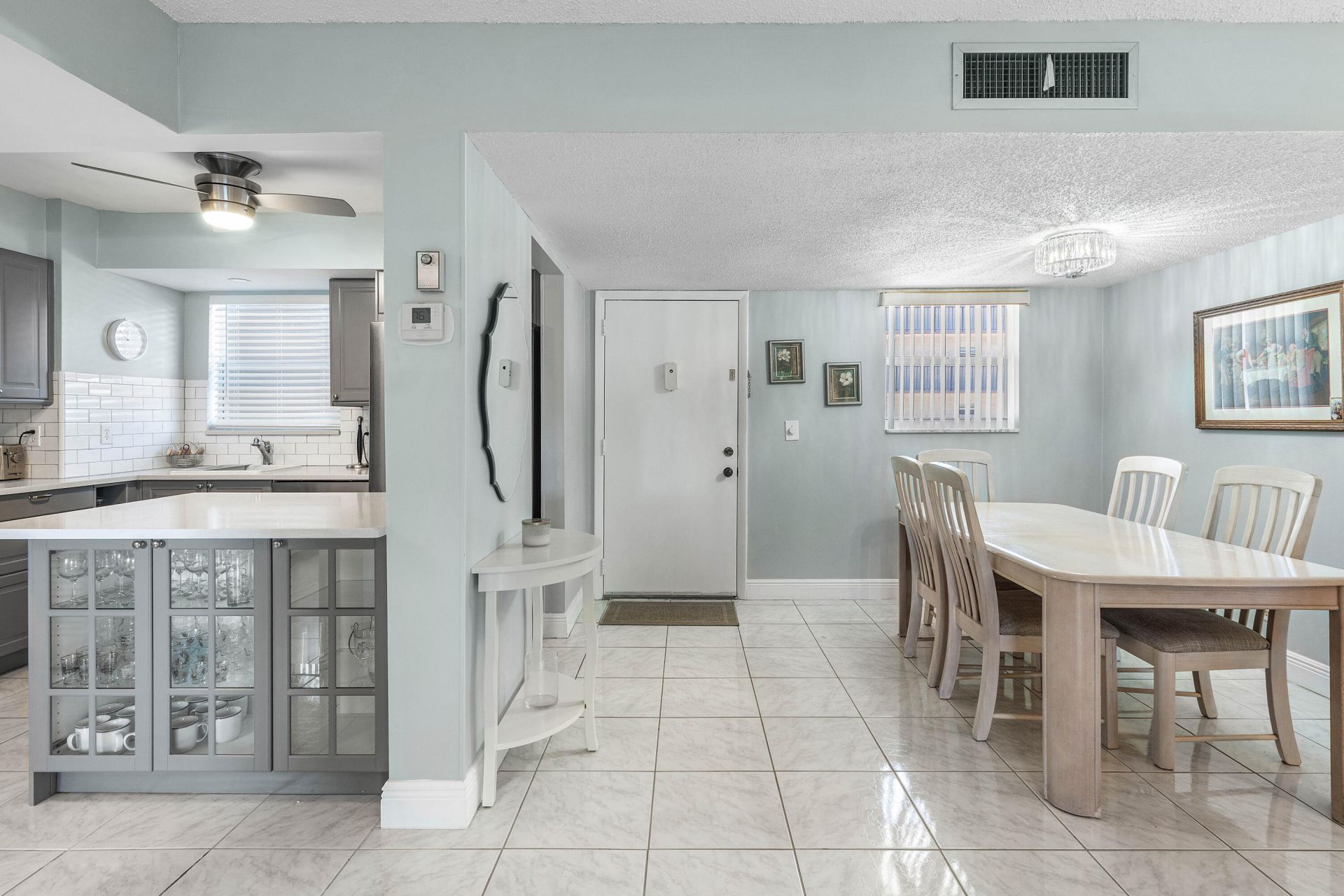 721 Lori Drive, Unit 208, Palm Springs, FL 33461 Photo