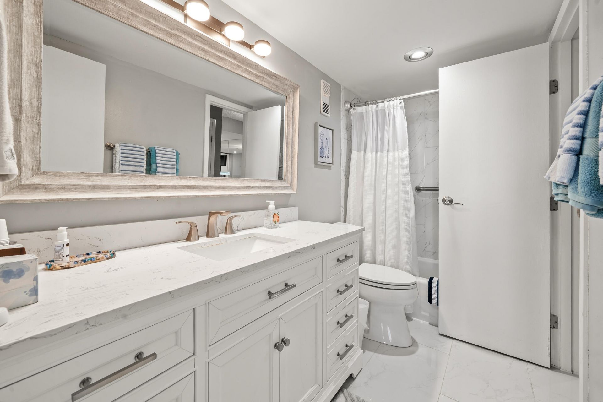 336 Golfview Road, Unit 614, North Palm Beach, FL 33408 Photo