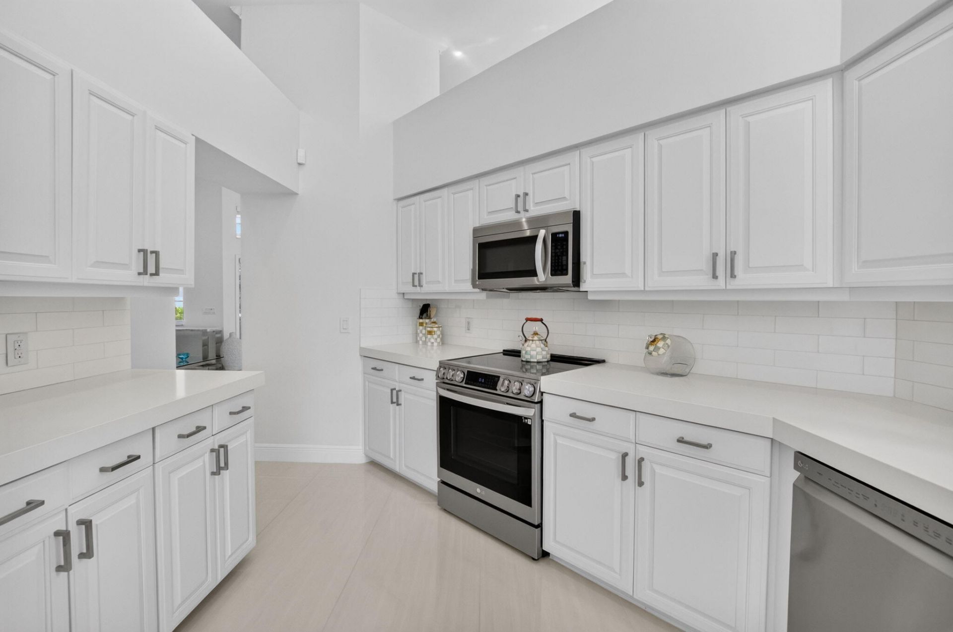 6356 NW 25th Way, Boca Raton, FL 33496 Photo