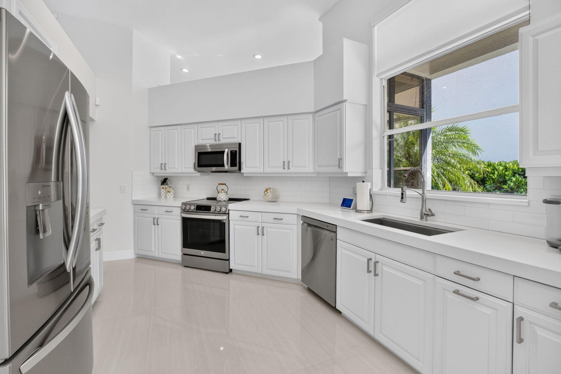 6356 NW 25th Way, Boca Raton, FL 33496 Photo