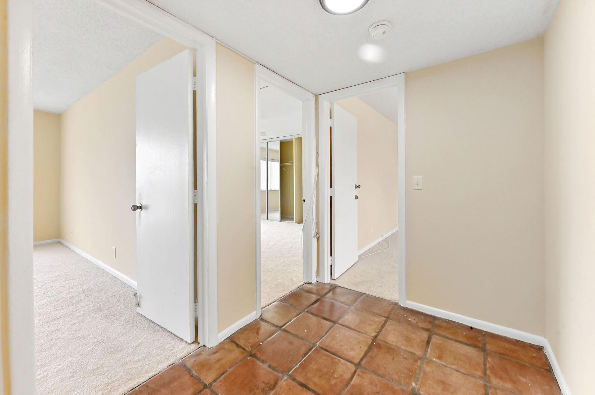 2820 Tennis Club Drive, Unit 401, West Palm Beach, FL 33417 Photo