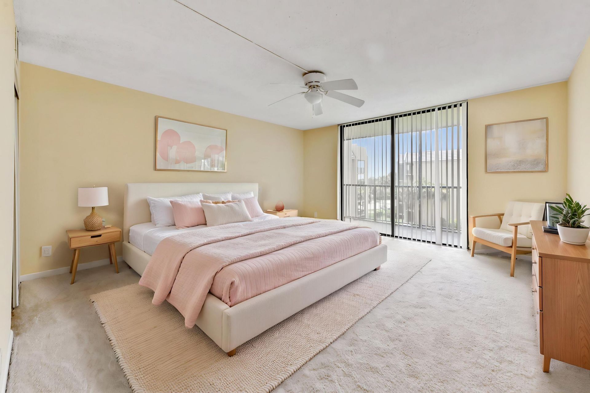 2820 Tennis Club Drive, Unit 401, West Palm Beach, FL 33417 Photo