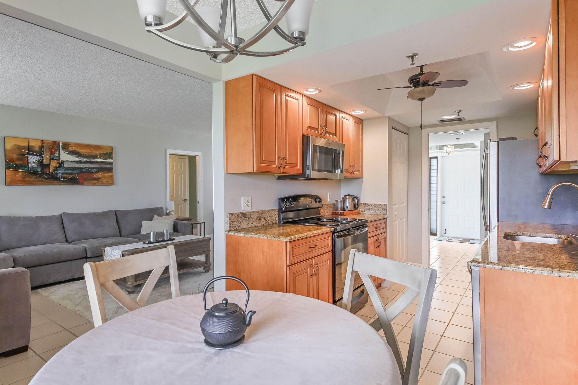5279 S Fountains Drive S, Unit 703, Lake Worth, FL 33467 Photo