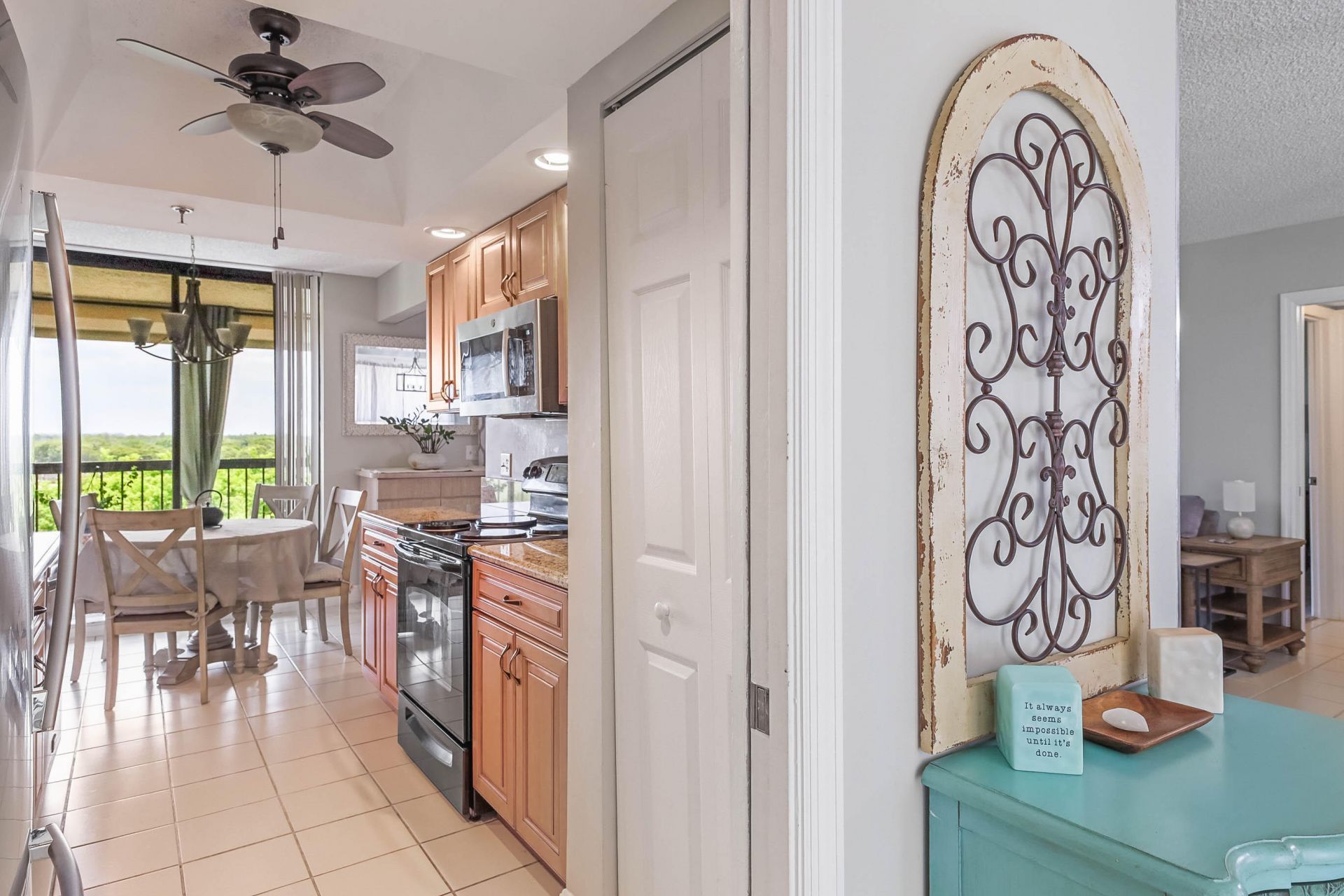 5279 S Fountains Drive S, Unit 703, Lake Worth, FL 33467 Photo