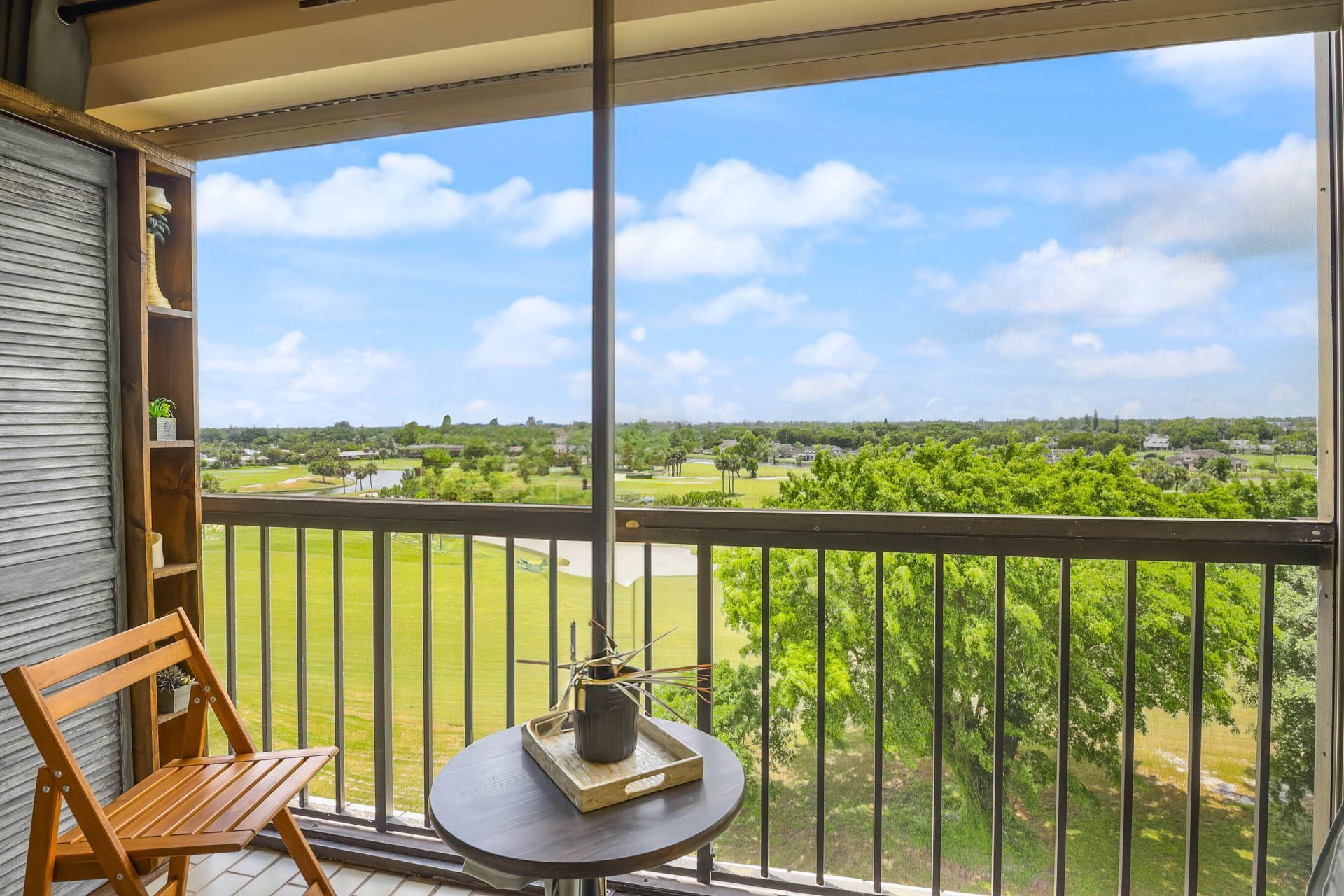 5279 S Fountains Drive S, Unit 703, Lake Worth, FL 33467 Photo
