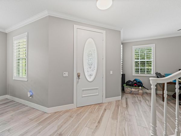 142 Newcastle Drive, Jupiter, FL 33458