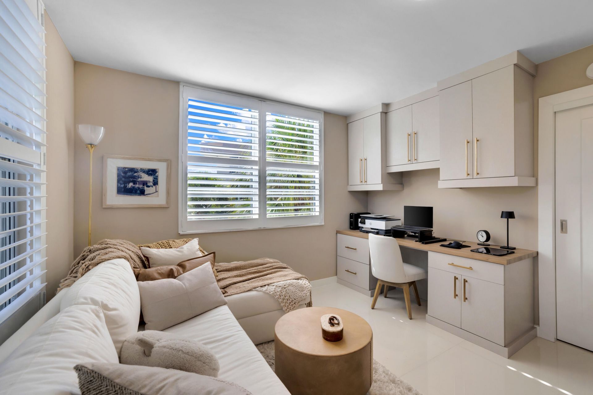 3930 Oaks Clubhouse Drive, Unit 401, Pompano Beach, FL 33069 Photo