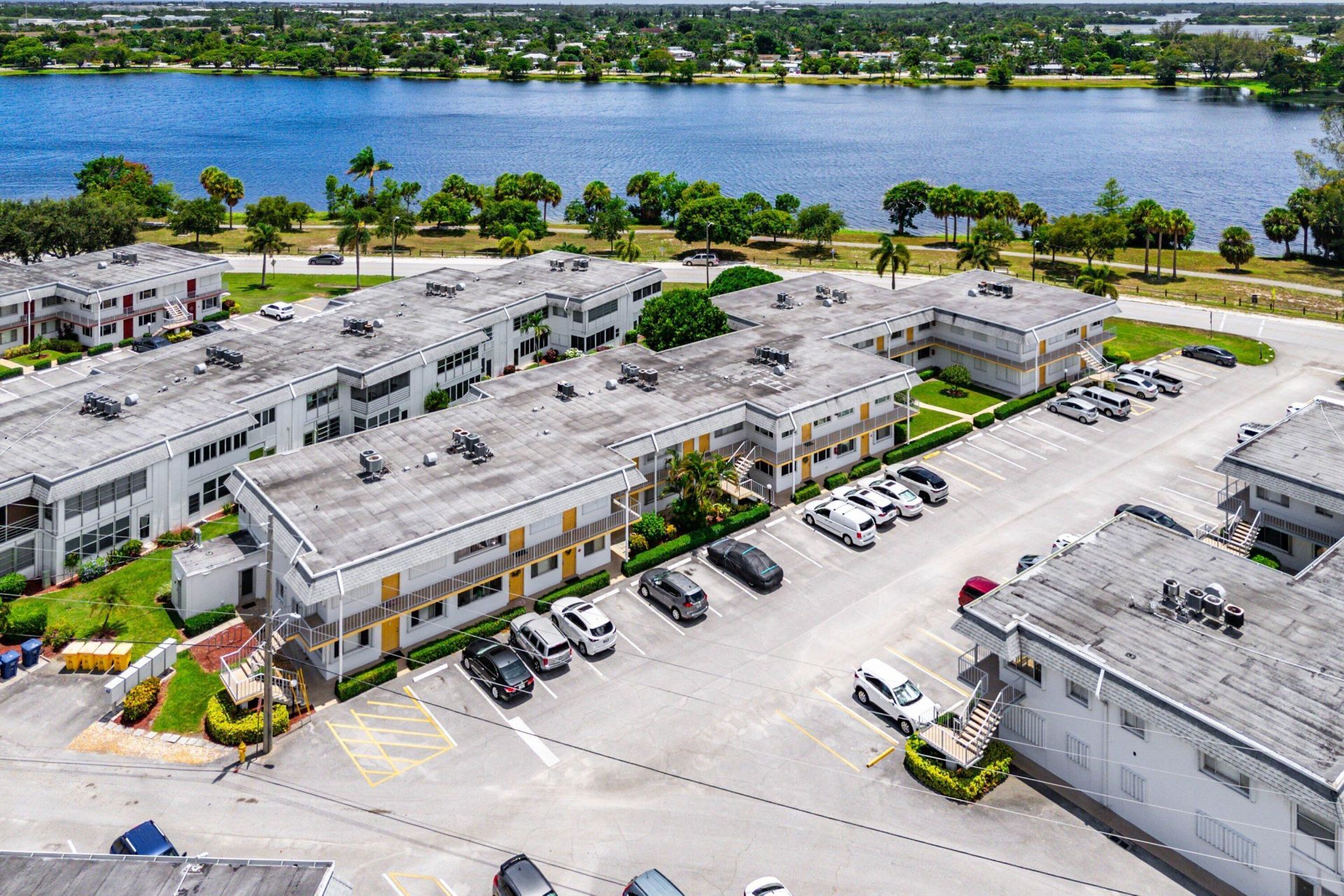 3120 Lake Osborne Drive, Unit Bldg 7 Apt, Lake Worth Beach, FL 33461 Photo