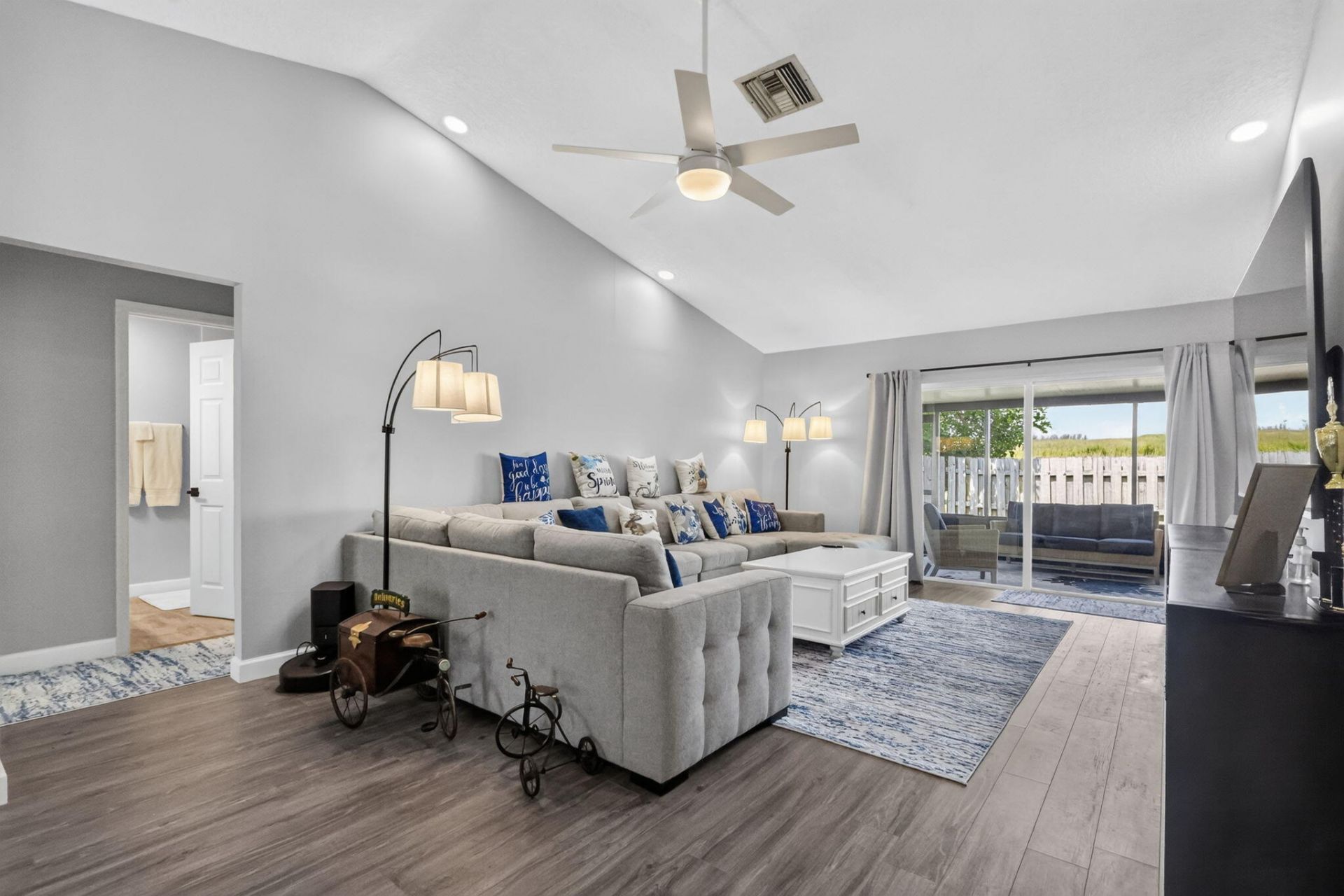 5108 Arbor Glen Circle, Lake Worth, FL 33463 Photo