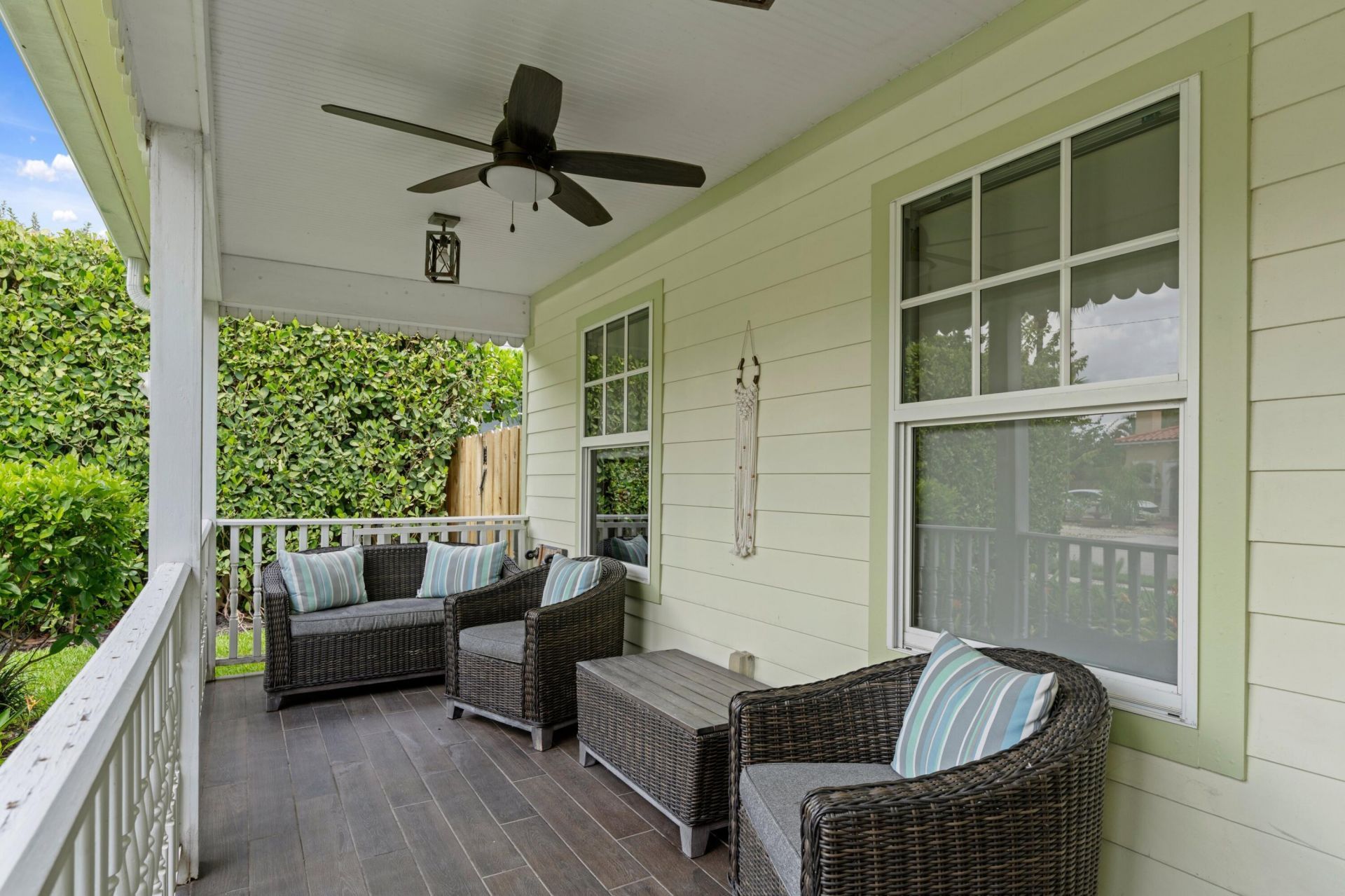 521 33rd Street, West Palm Beach, FL 33407 Photo