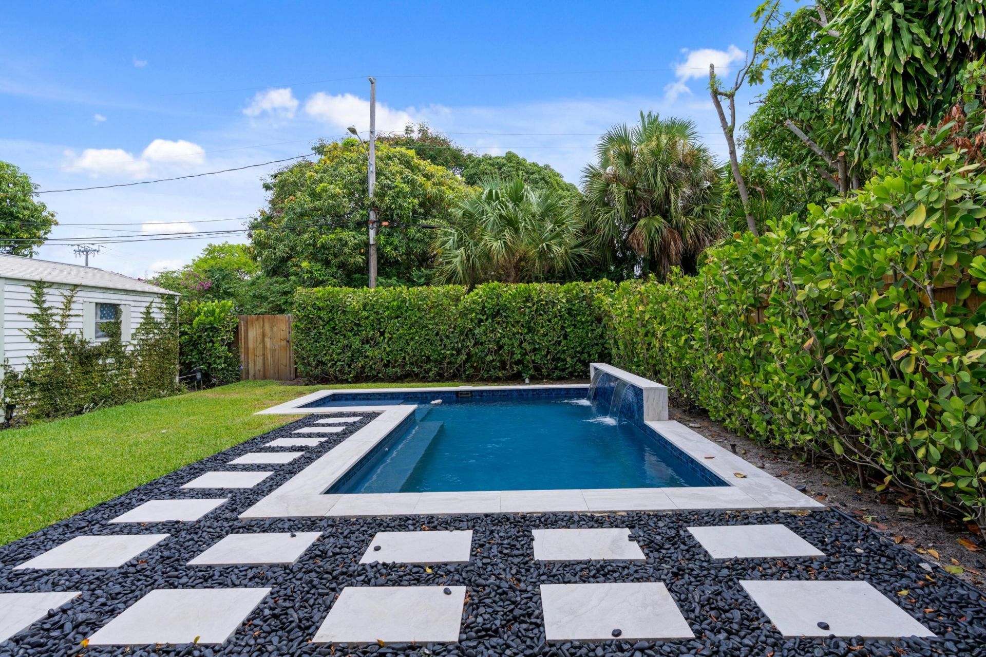 521 33rd Street, West Palm Beach, FL 33407 Photo