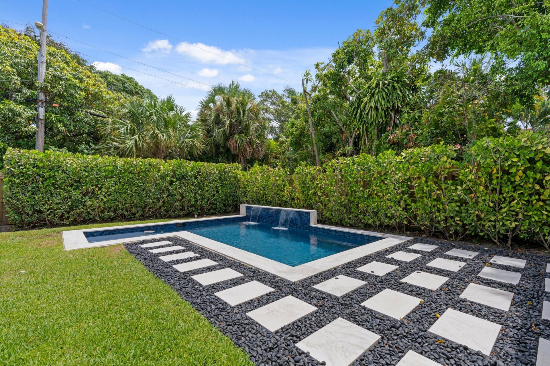 521 33rd Street, West Palm Beach, FL 33407 Photo