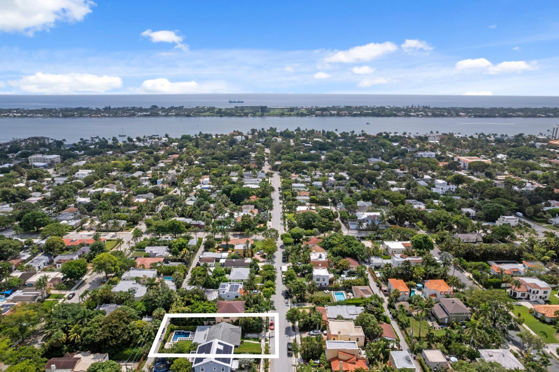 521 33rd Street, West Palm Beach, FL 33407 Photo