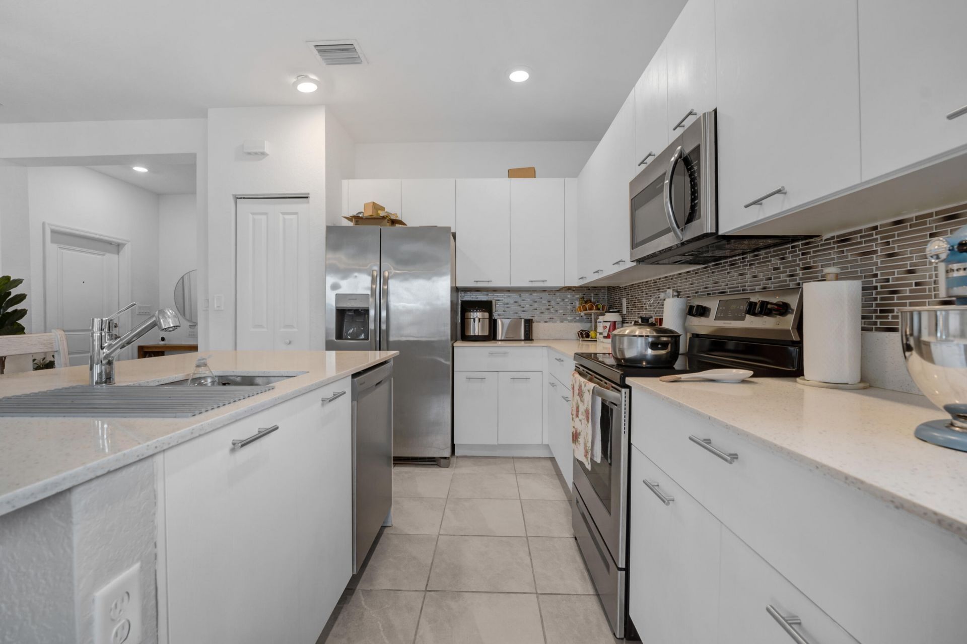 2409 NW 131st Circle, Miami, FL 33167 Photo