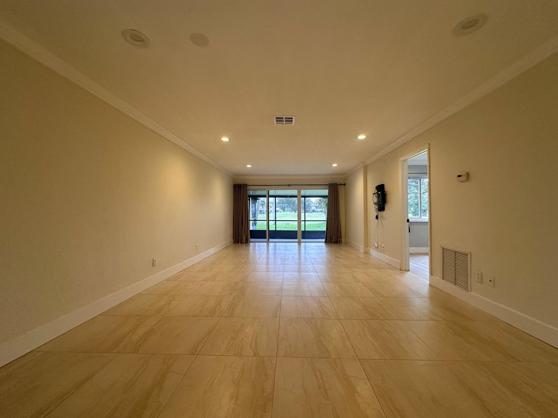 9638 NW 65th Street, Unit C10, Tamarac, FL 33321 Photo