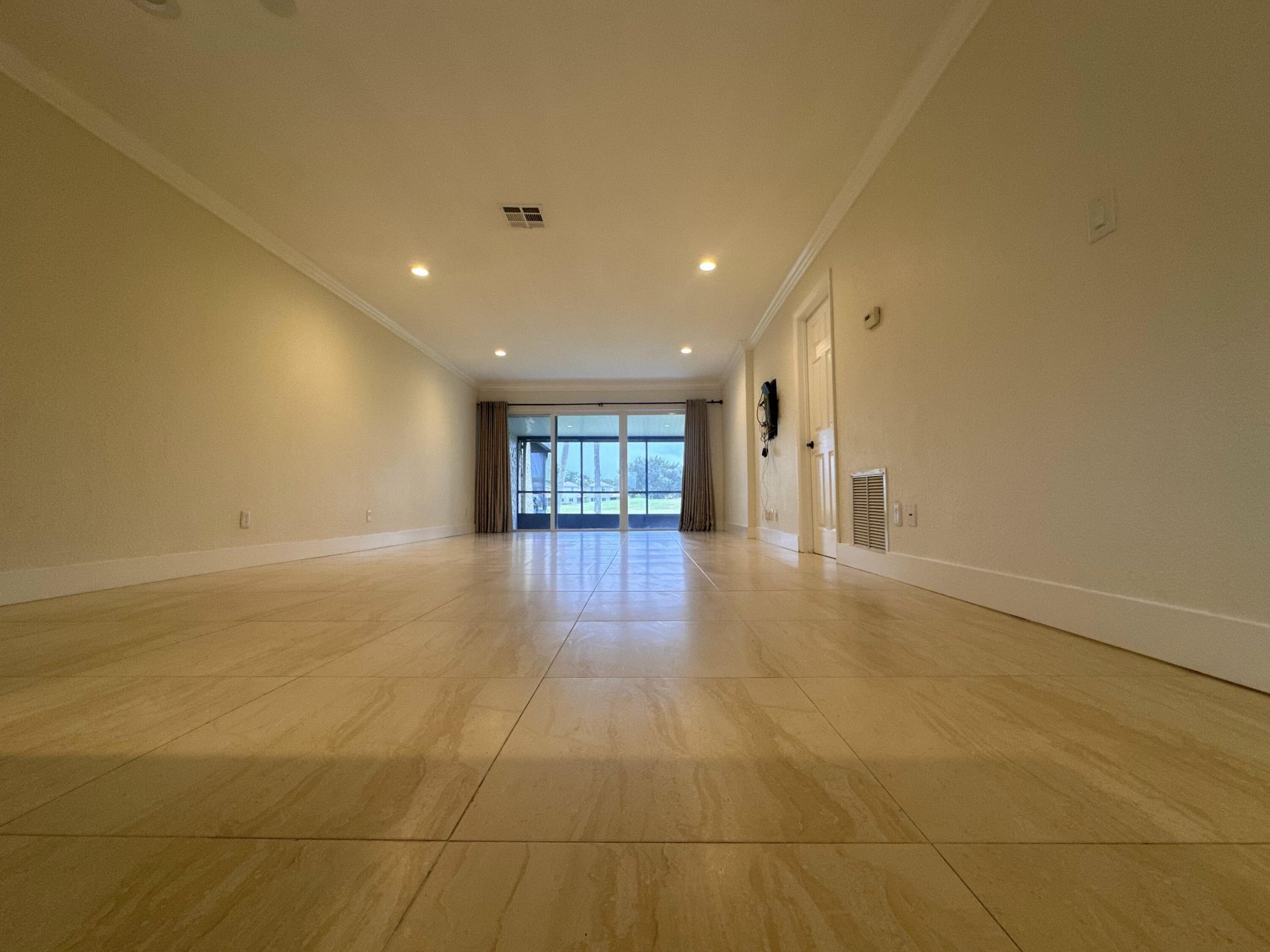 9638 NW 65th Street, Unit C10, Tamarac, FL 33321 Photo