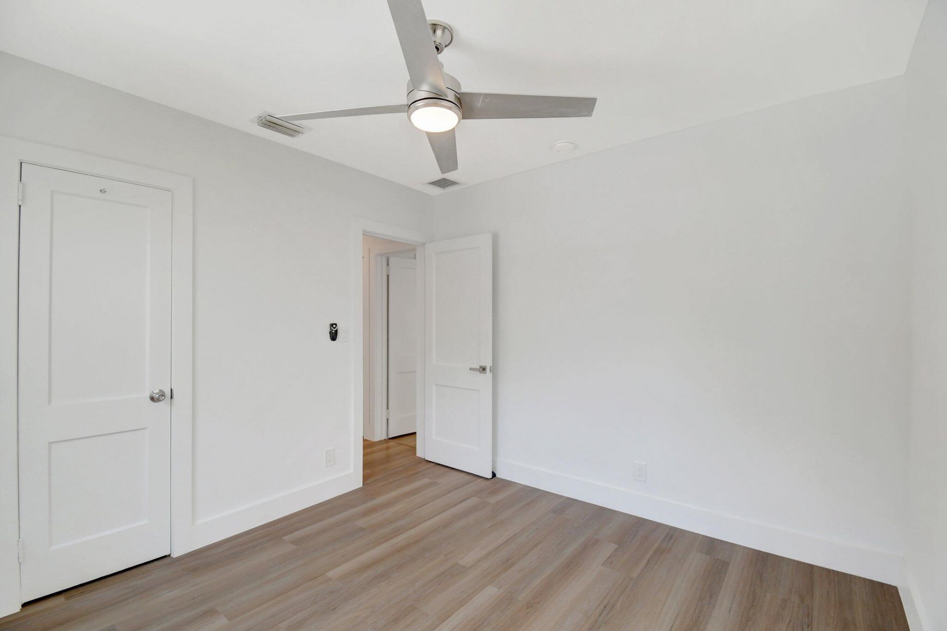 420 SW 13th Street, Fort Lauderdale, FL 33315 Photo