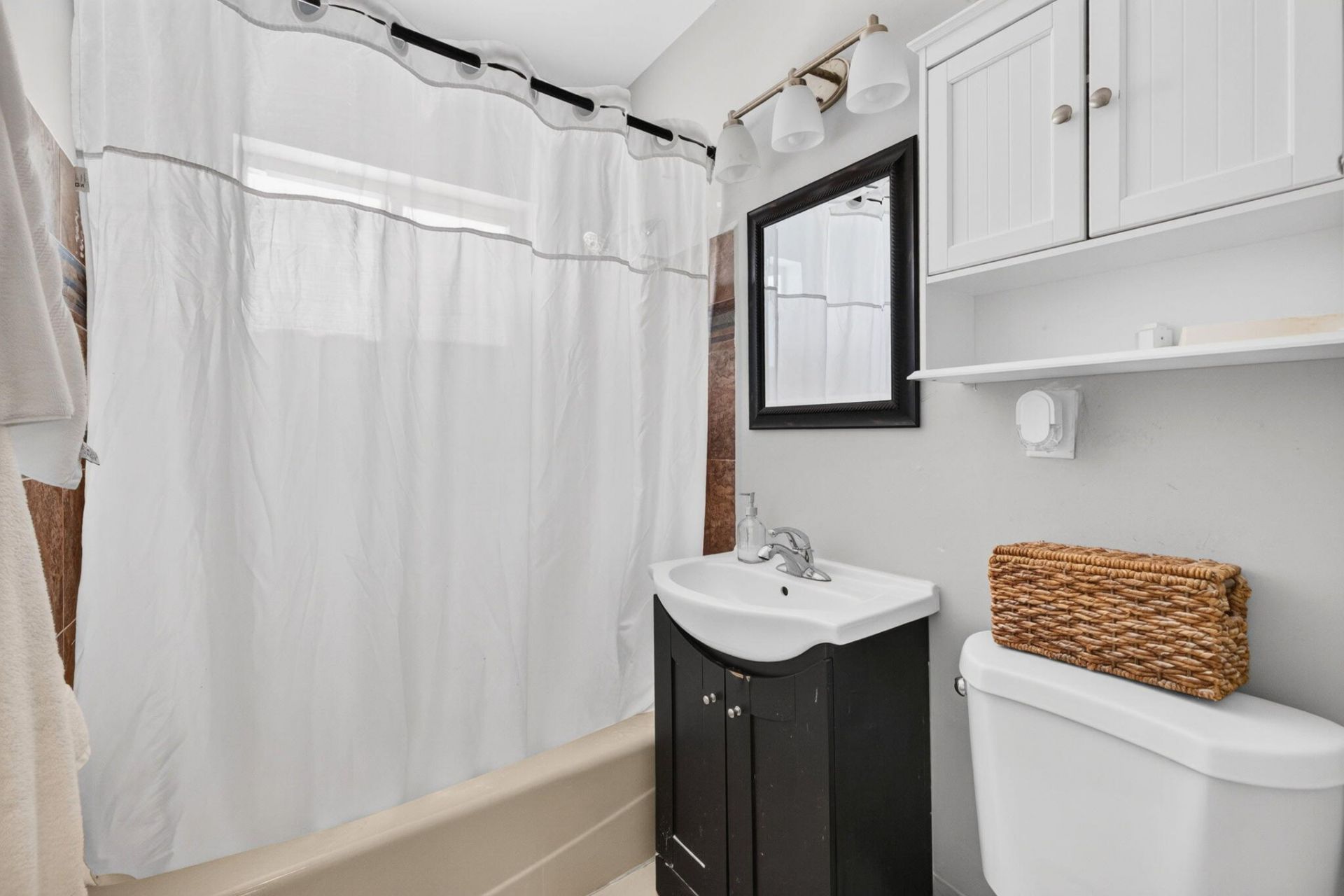 3209 NE 7th Place, Pompano Beach, FL 33097 Photo