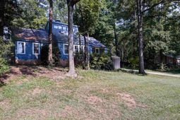 1744 Willow Creek Drive  photo 4