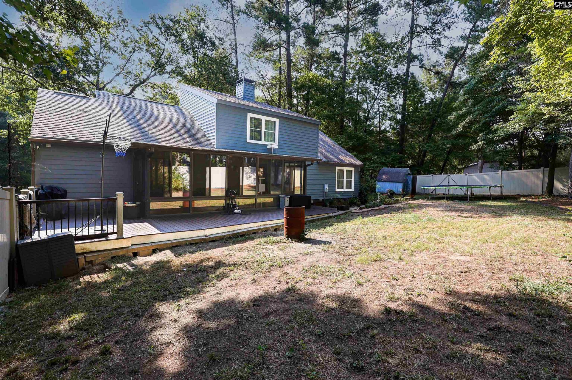 1744 Willow Creek Drive  Photo 4