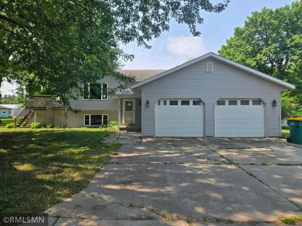 282 Lincoln Avenue , New Germany, MN 55367