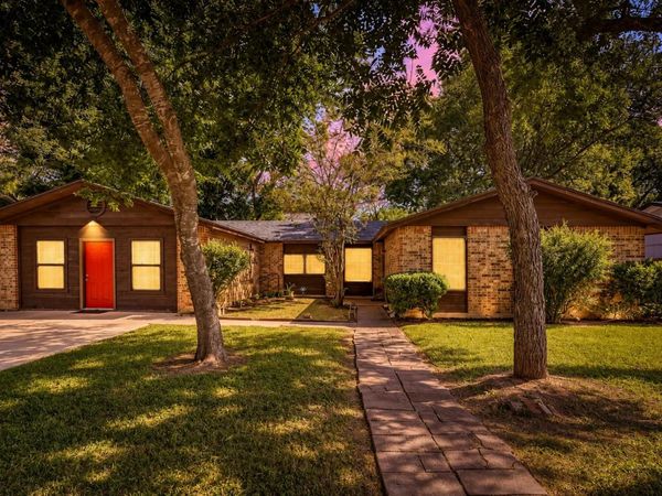 5800 Coolbrook DR, Austin, TX 78724