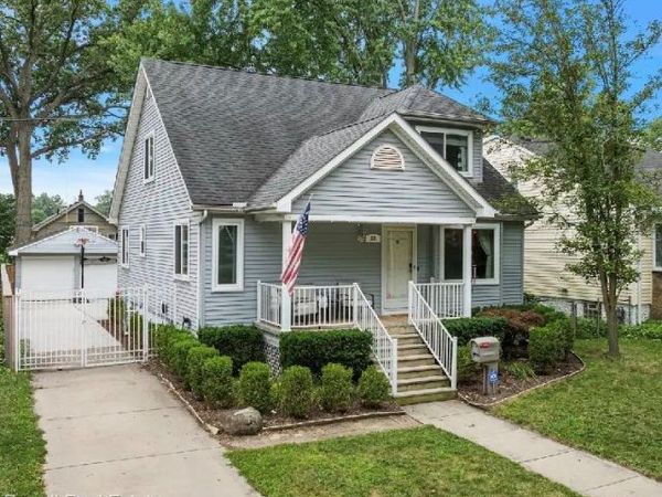 316 Rhode Island Avenue, Royal Oak, Mi 48067
