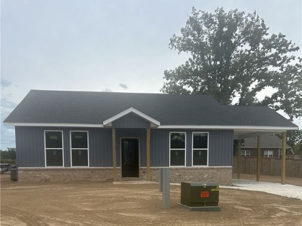 614 Meadow Lark Road , Watts, OK 74964