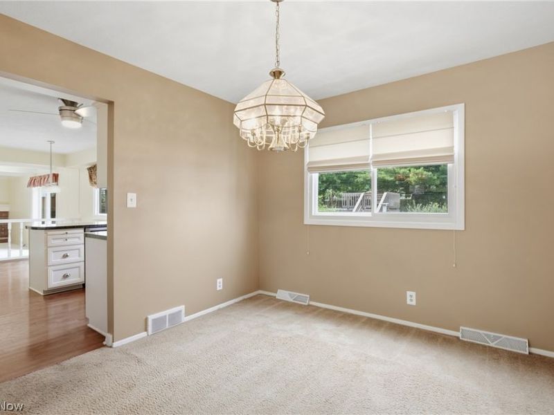 7000 Drexel Drive, Seven Hills, OH 44131 Photo 13